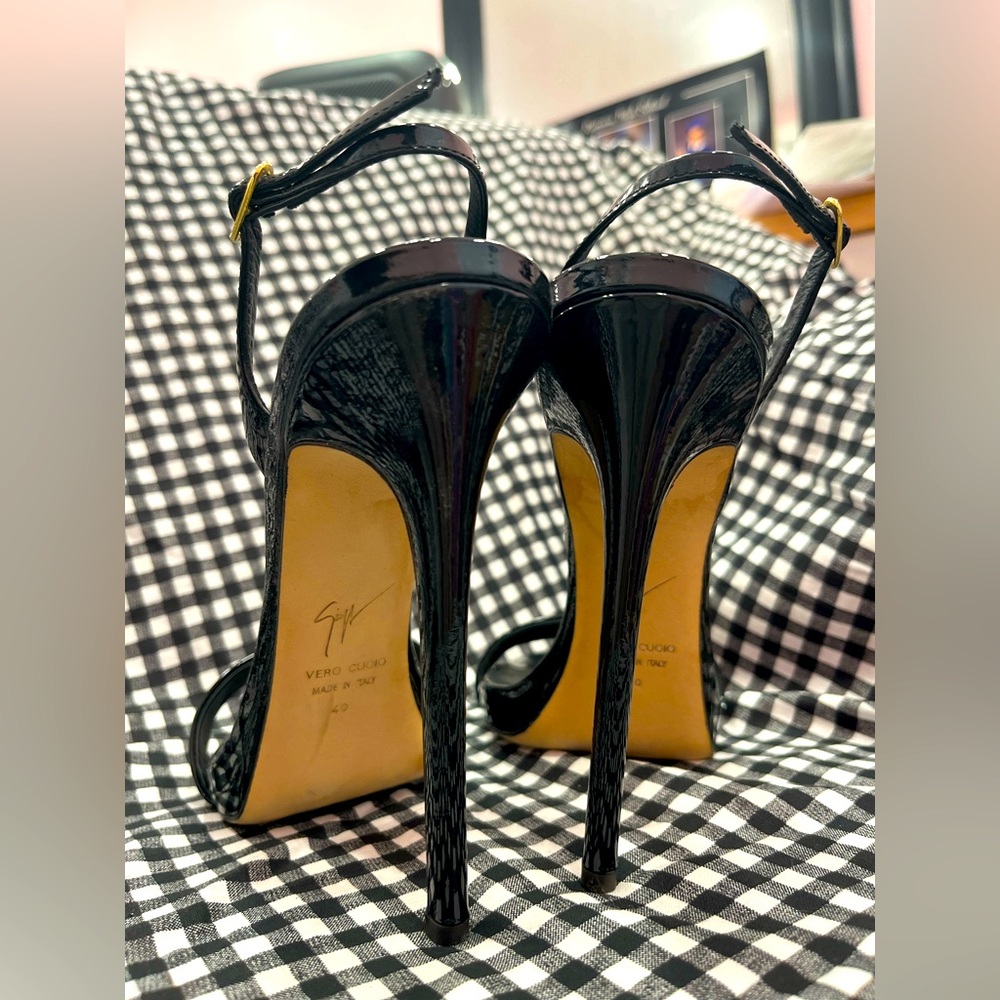 Giuseppe Zanotti Black Patent Leather Stiletto Sandals